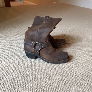 Frye Harness 12R Boots Brown 7.5 M